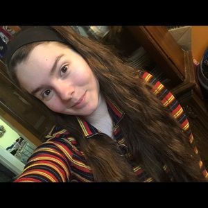 Meet your Posher, Elizabeth